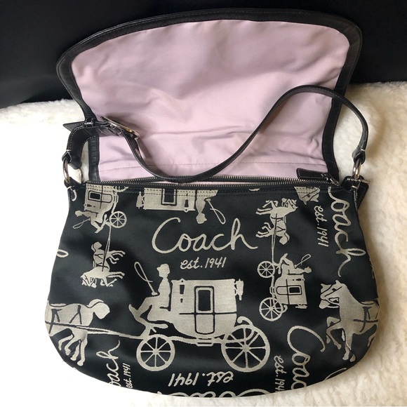 Coach Beautiful Horse & Carriage Cargo Flap Handbag F14888 Like New Condition - Picture 12 of 12